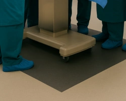 Pisos hospitalarios para clínicas, hospitales, quirófanos, uci, laboratorios, farmacias, habitaciones